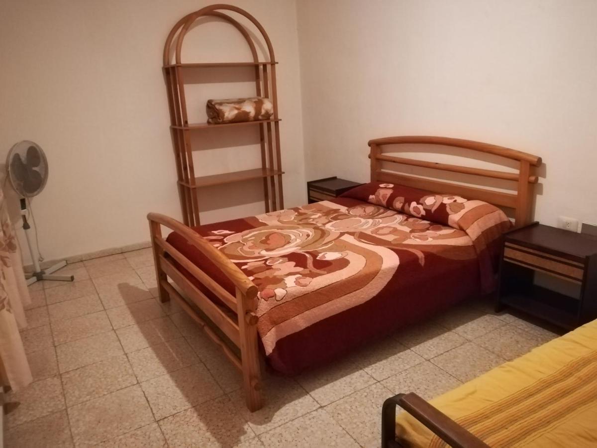Habitaciones Javi Los Abrigos ゴルフ・デル・スル エクステリア 写真